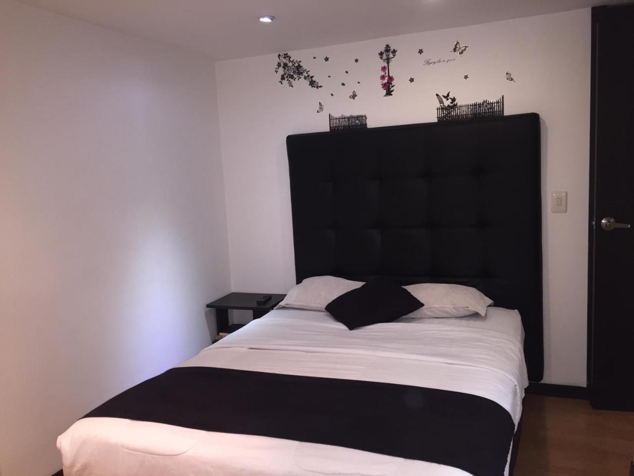 Hotel Montecarlo Boutique Богота Экстерьер фото